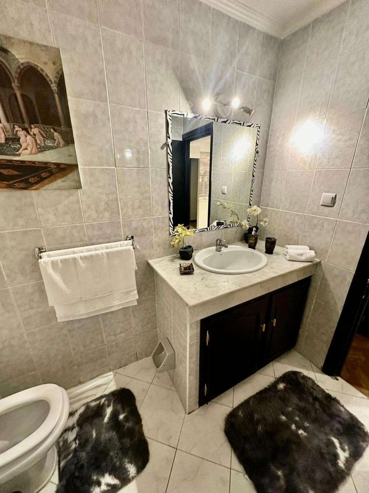 Le Velodrome Au Coeur De Casablanca Appartement Buitenkant foto